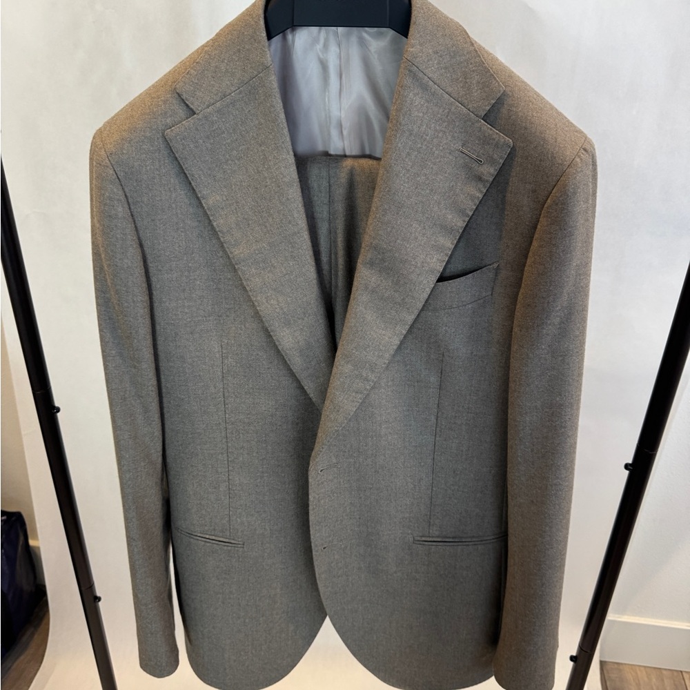 Classic Beige / Gray Men's Custom Made Suit